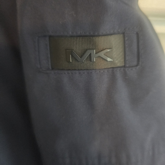 Men’s Michael Kors winter jacket water resistant - Picture 13 of 16